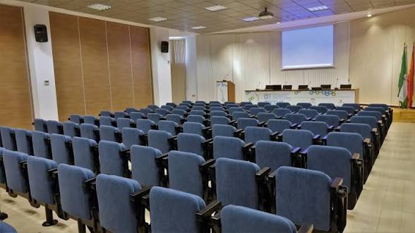 Seminar halls rental in Corporate and business venues category